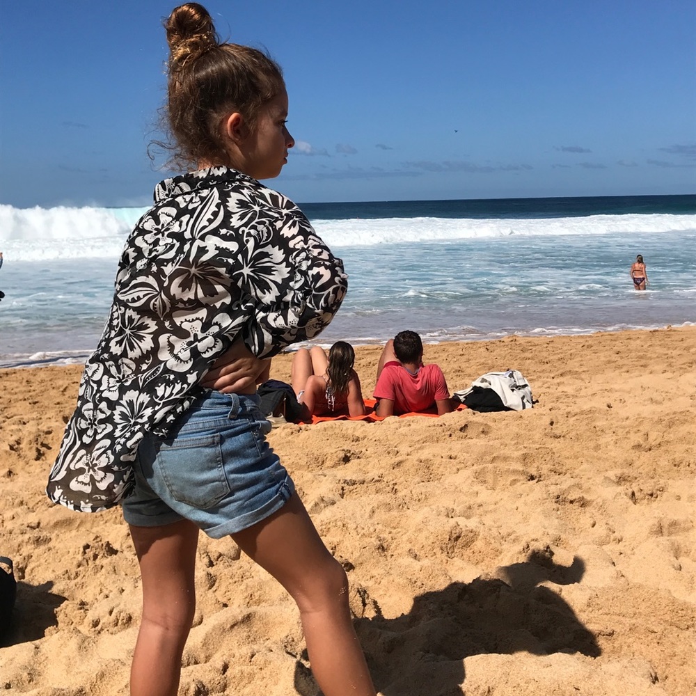 1 Mikoh Mini Nanakuli shirt
